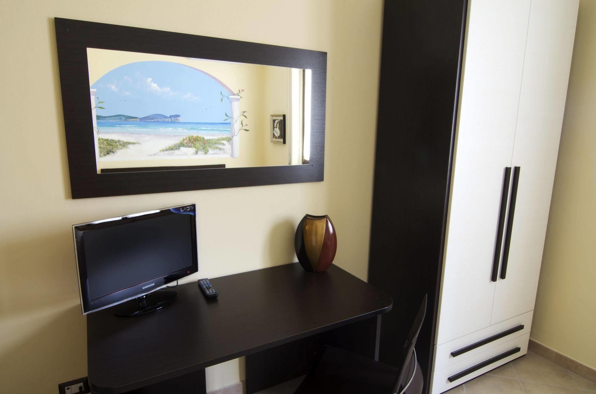 B&B La Porta Accanto Sassari Zewnętrze zdjęcie